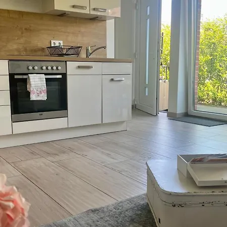 Ostbake Apartment *